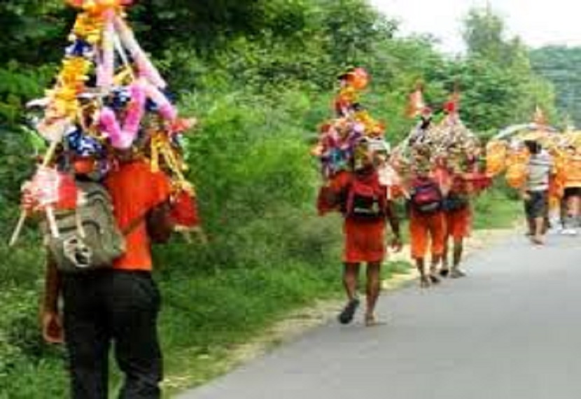 घायल हुए  यात्रियों को बाराबंकी जिला अस्पताल से लखनऊ के ट्रामा सेंटर रेफर किया गया है।